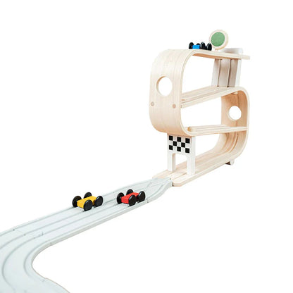 PlanToys Ramp Racer – Wooden Gravity Car Toy for Toddlers 18m+ – STEM Learning