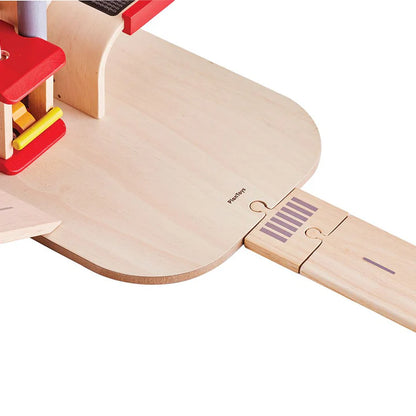 PlanToys Parking Garage – 3 Floors of Eco-Friendly Play!